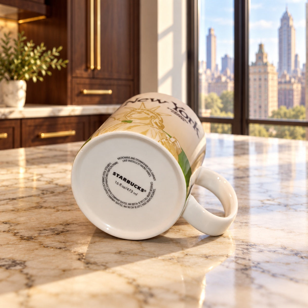 Starbucks New York City Global Icon Coffee Mug 16 oz Collector EUC