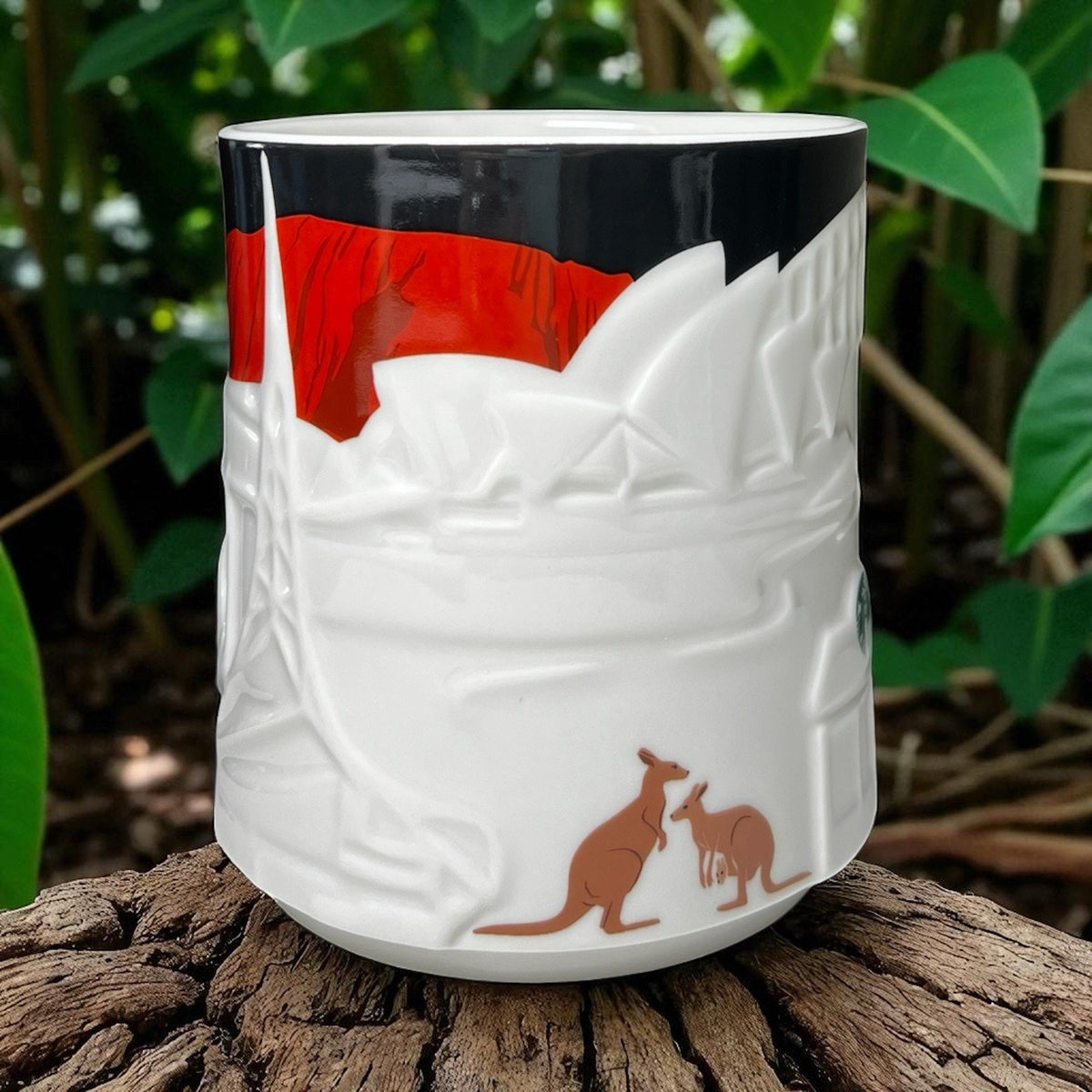 HTF Starbucks Australia 16oz Relief Mug Kangaroo Opera House EUC