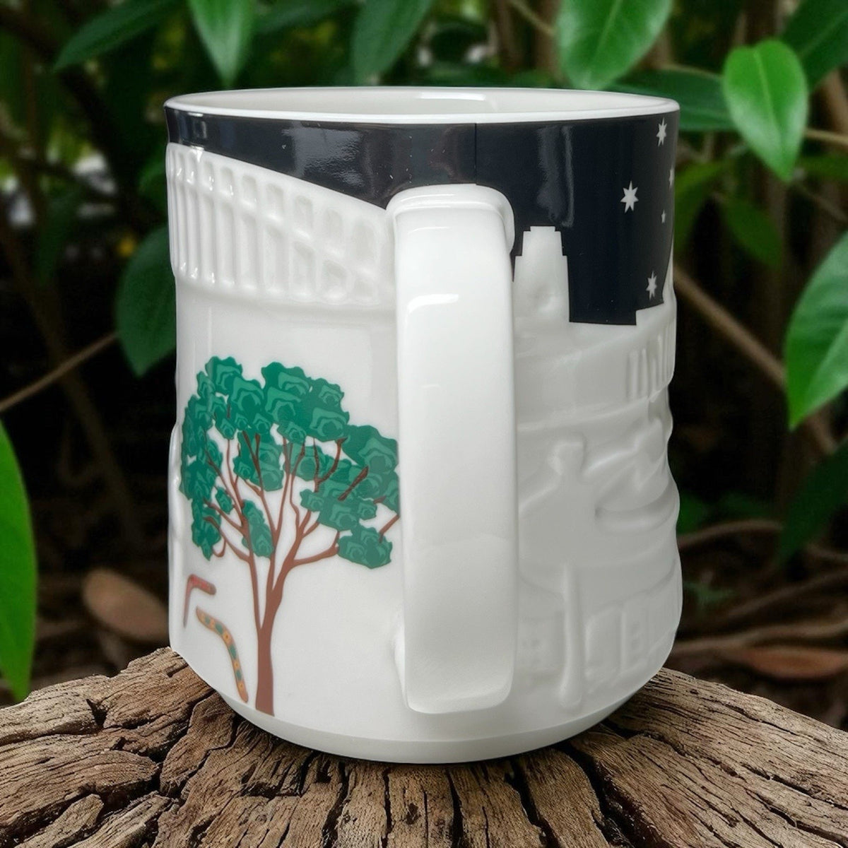 HTF Starbucks Australia 16oz Relief Mug Kangaroo Opera House EUC