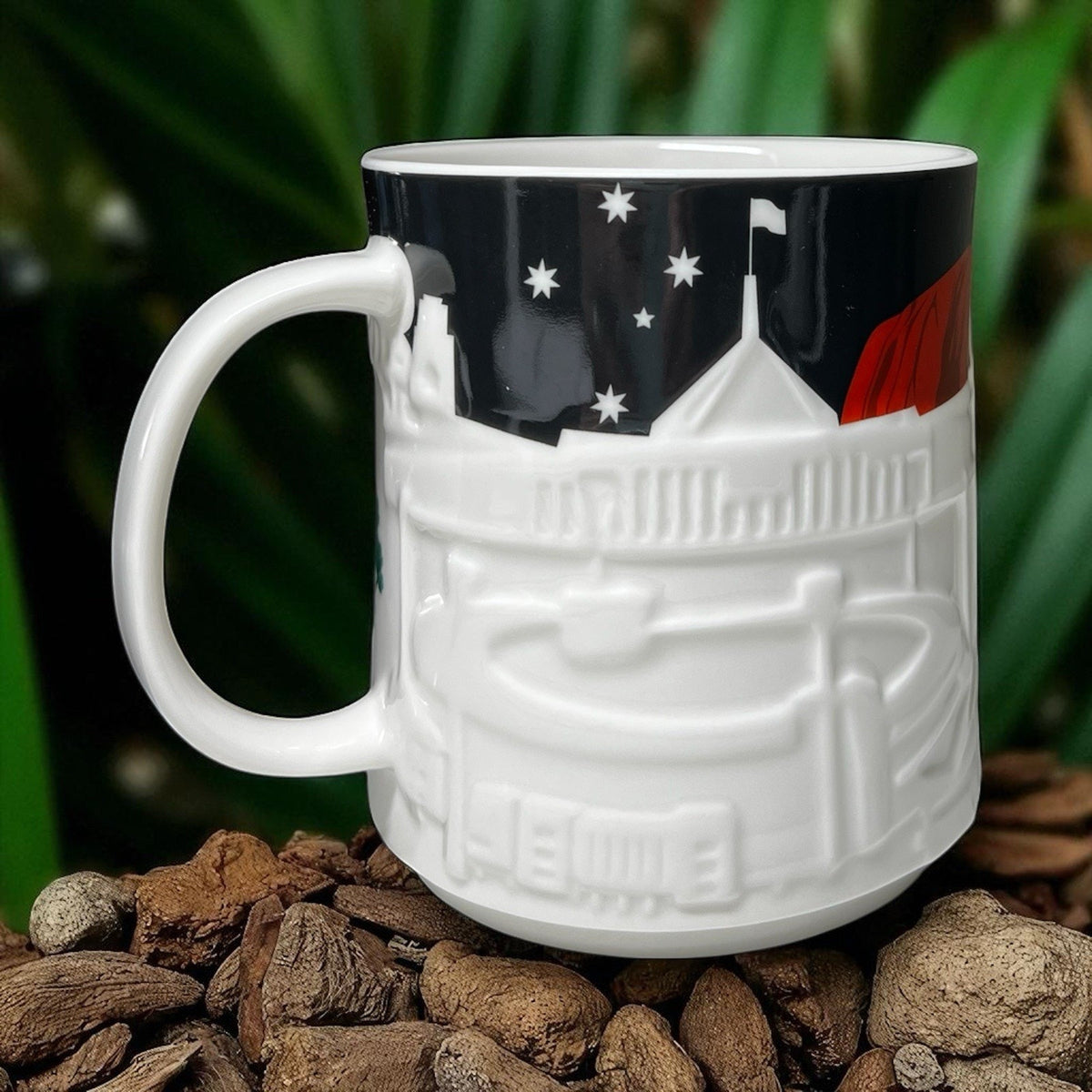 HTF Starbucks Australia 16oz Relief Mug Kangaroo Opera House EUC