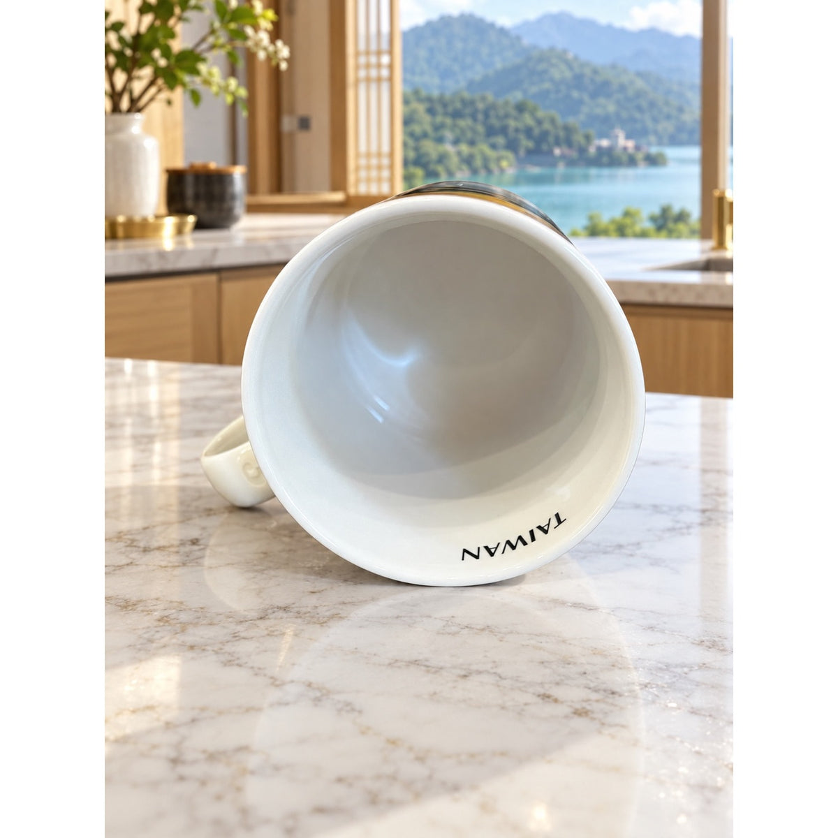 Starbucks Taiwan Sun Moon Lake 2014 16 oz City Mug Cable Car
