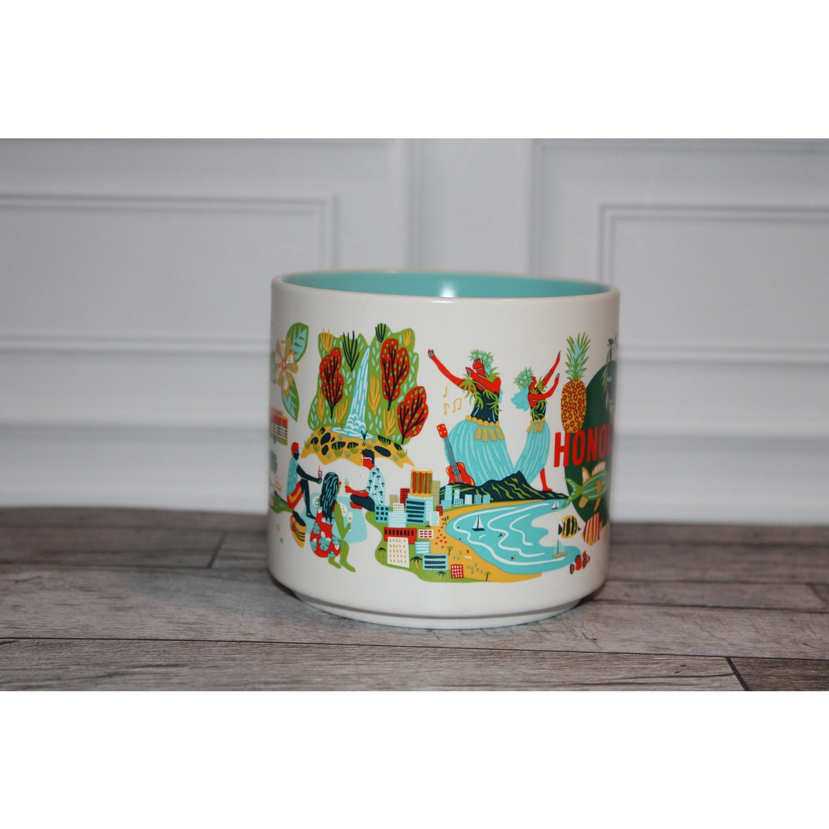Starbucks Honolulu Hawaii Discovery Series 14 oz Mug Aqua Interior Coffee Cup